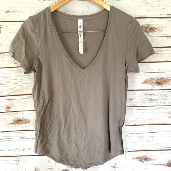 NWT lululemon love tee dark chrome tee grey gray - Picture 4 of 4